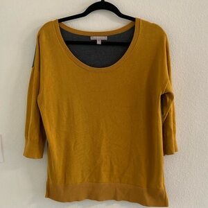 Gold scoop neck quarter sleeve sweater